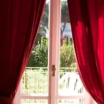 Hotel Ischia Casa Della Vela 3*
