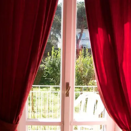 Hotel Ischia Casa Della Vela 3*